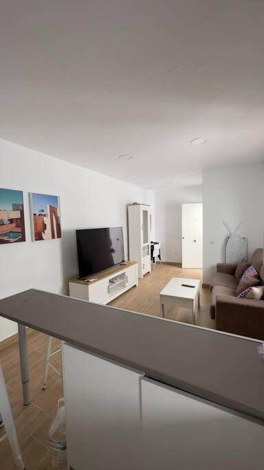 Rockside Residentes Suites La Linea La Línea de la Concepción Exterior foto